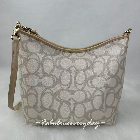 Coach Laurel Large Shoulder Bag In Sketch Signature Canvas CBH88 Gold/Ivory NWT - Picture 4 of 11
